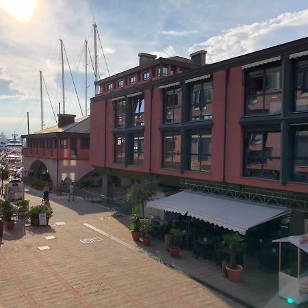 L'Ancora Luxury Apartment Genoa Bagian luar foto